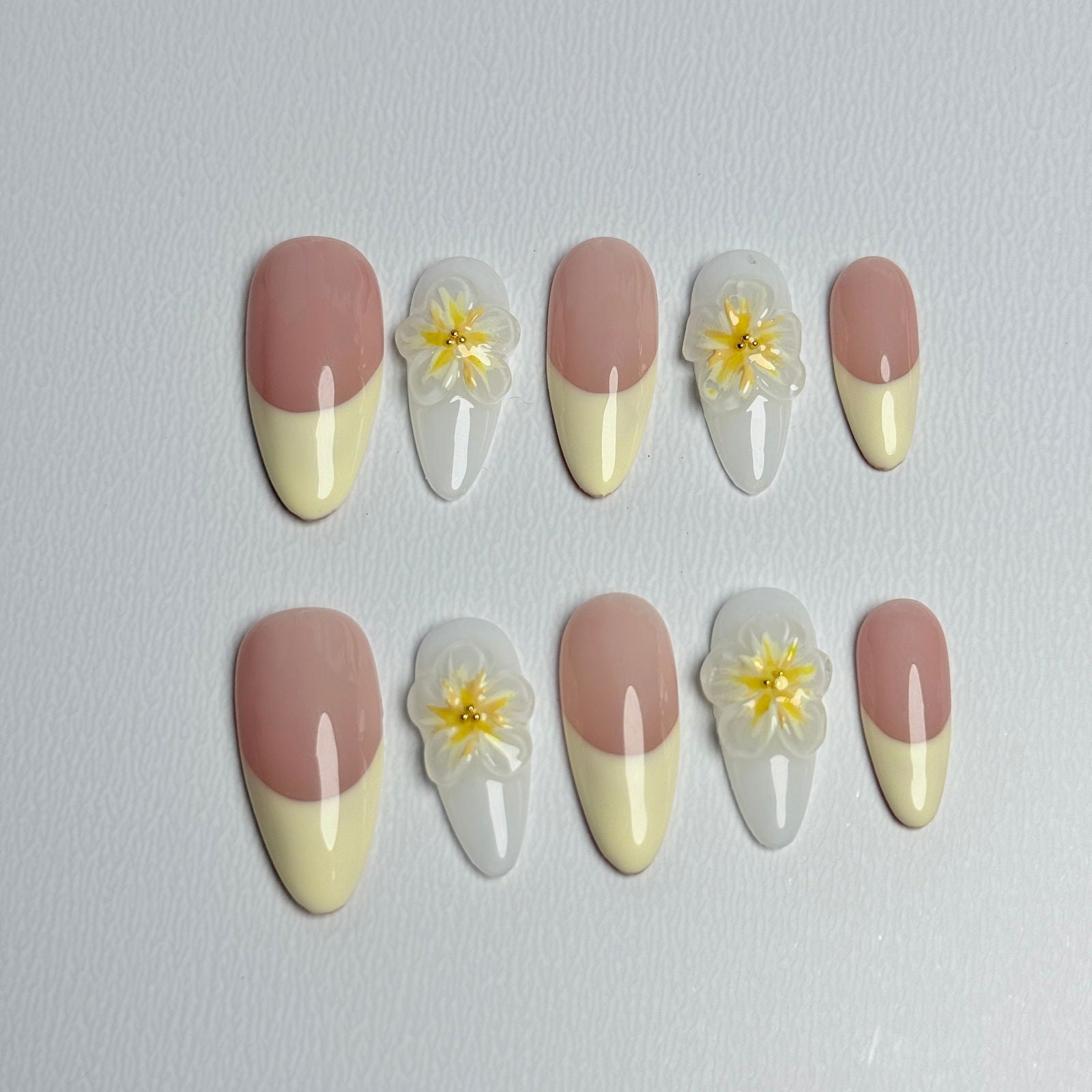 Cozy Chic - Le Nail NYC -