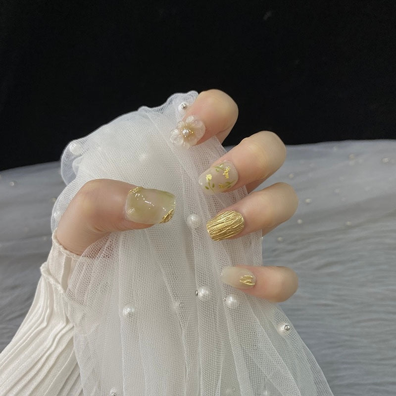 Daisy - Le Nail NYC -