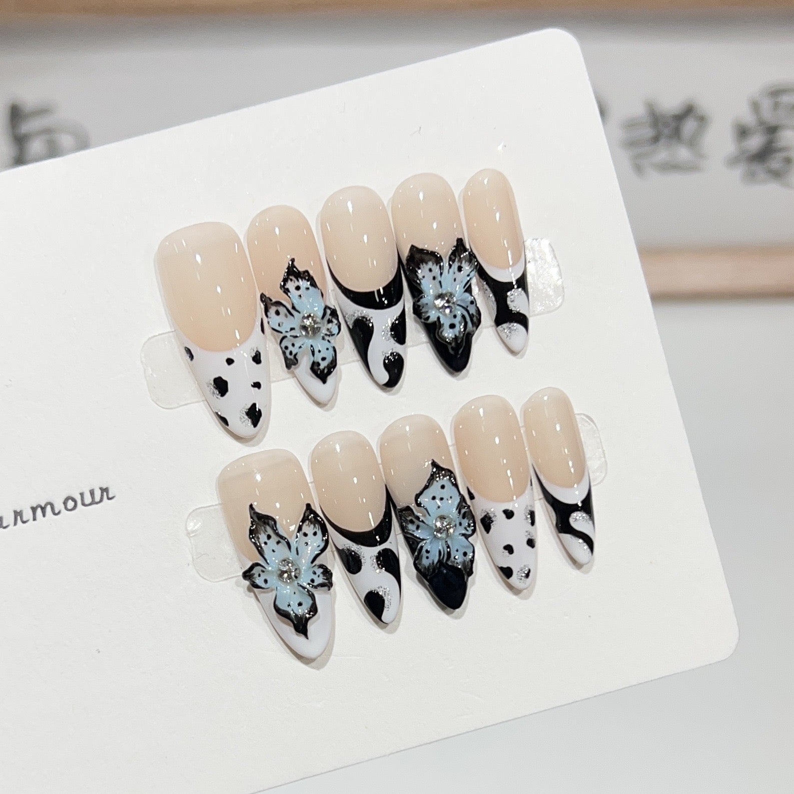 Devil’s Flower - Le Nail NYC -