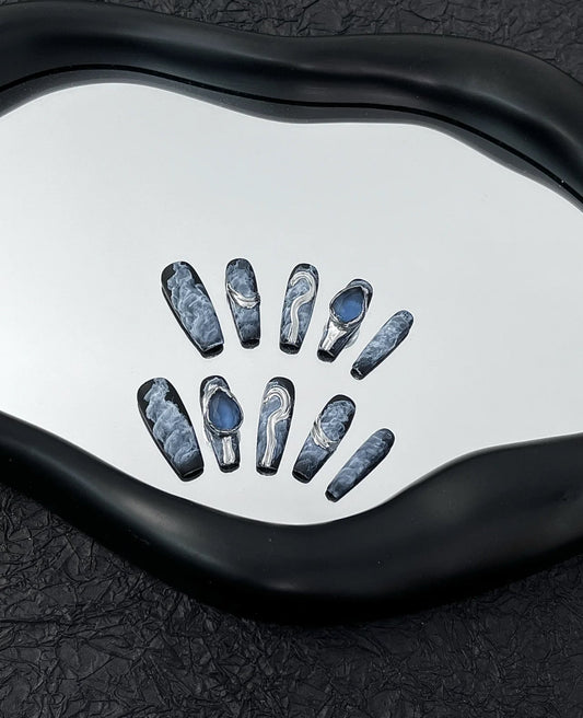 Midnight Marble - Le Nail NYC -