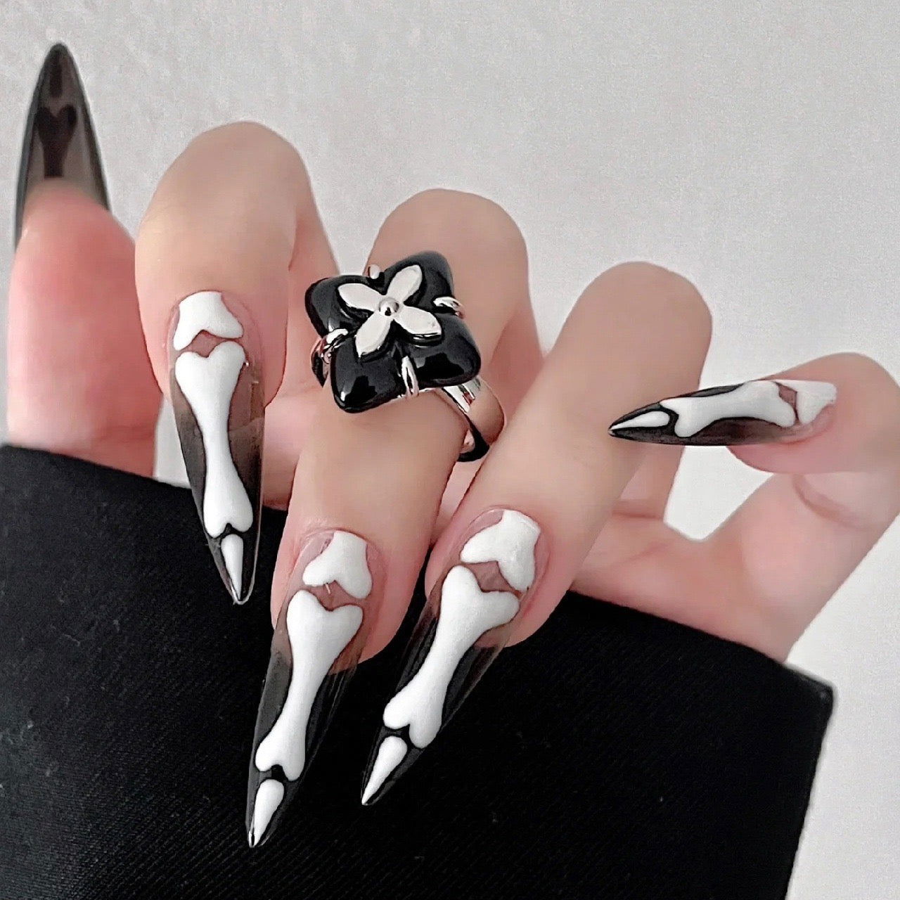 Skeleton Chiller - Le Nail NYC -