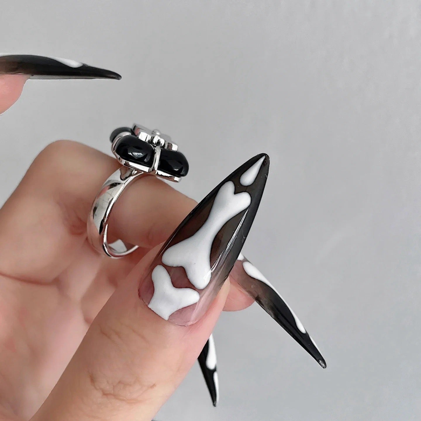 Skeleton Chiller - Le Nail NYC -