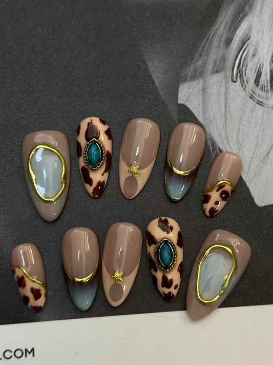 Desert Luxe