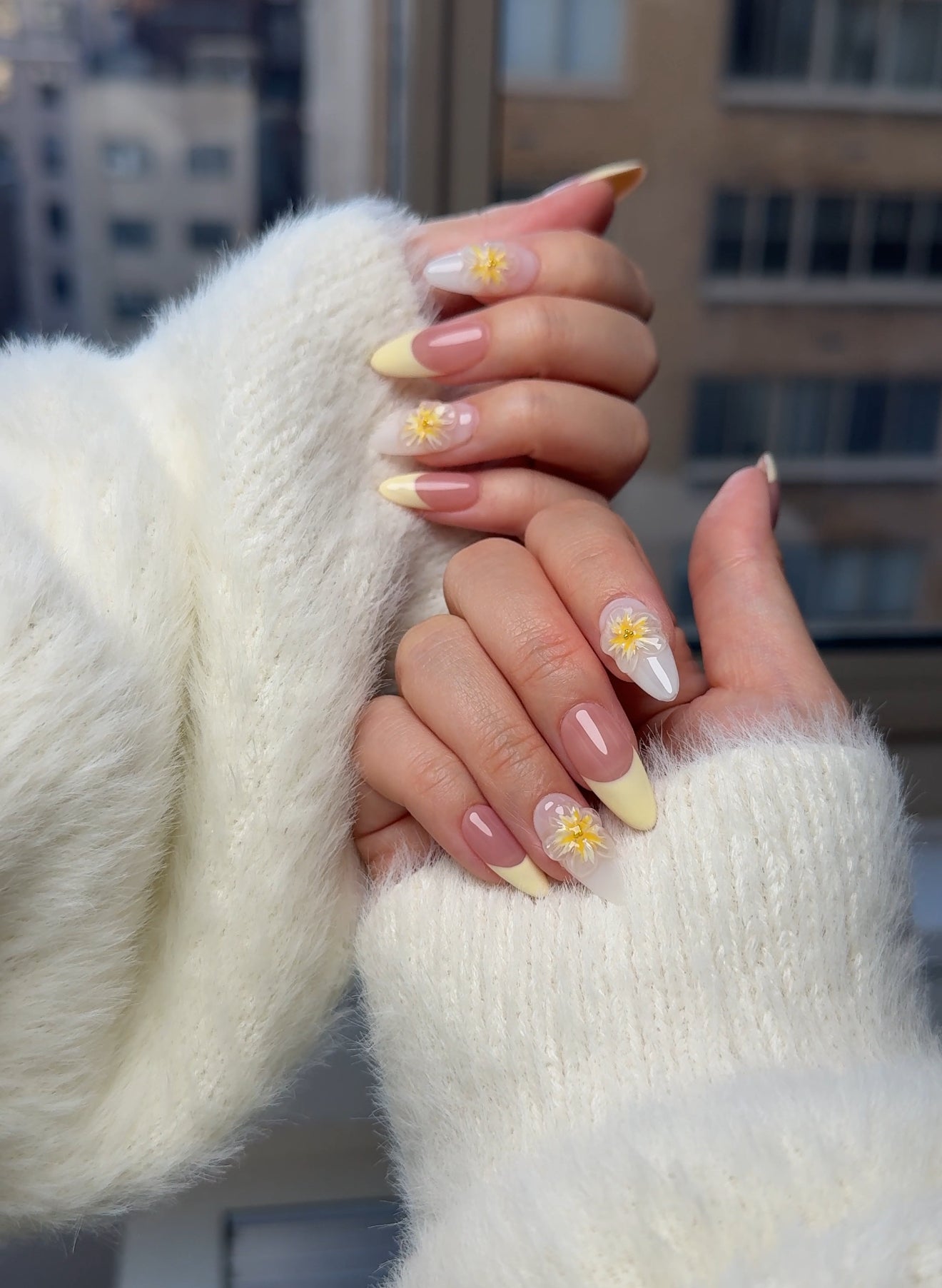 Cozy Chic - Le Nail NYC - 