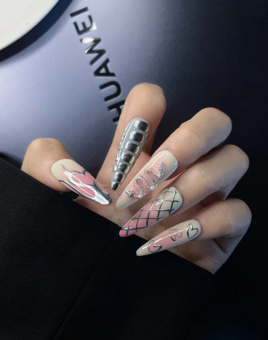 Luxe Love - Le Nail NYC - 