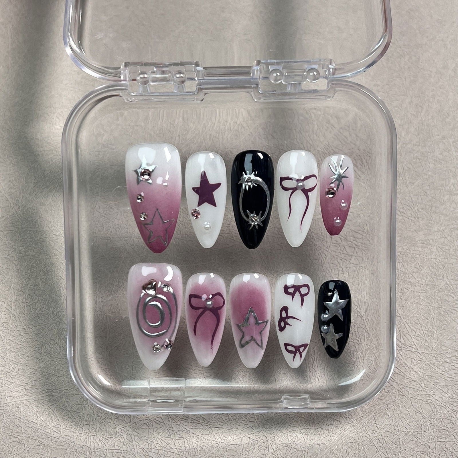 Maroon Stars - Le Nail NYC - 