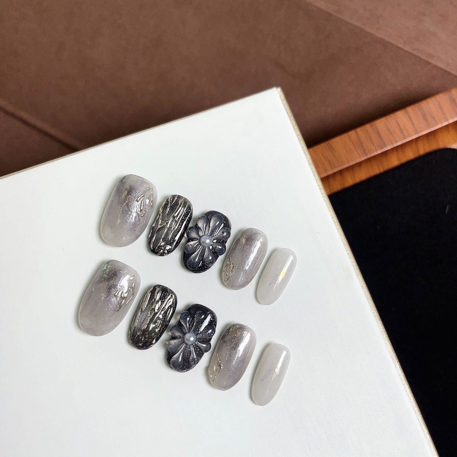 Monochrome Florals - Le Nail NYC - 