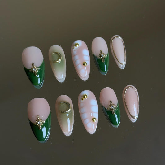 Forest Green Emerald Handmade Press-on Set Spring Vibe Deep Green Base with Celestial Charm and Golden Accents Earthy Design with Ombre